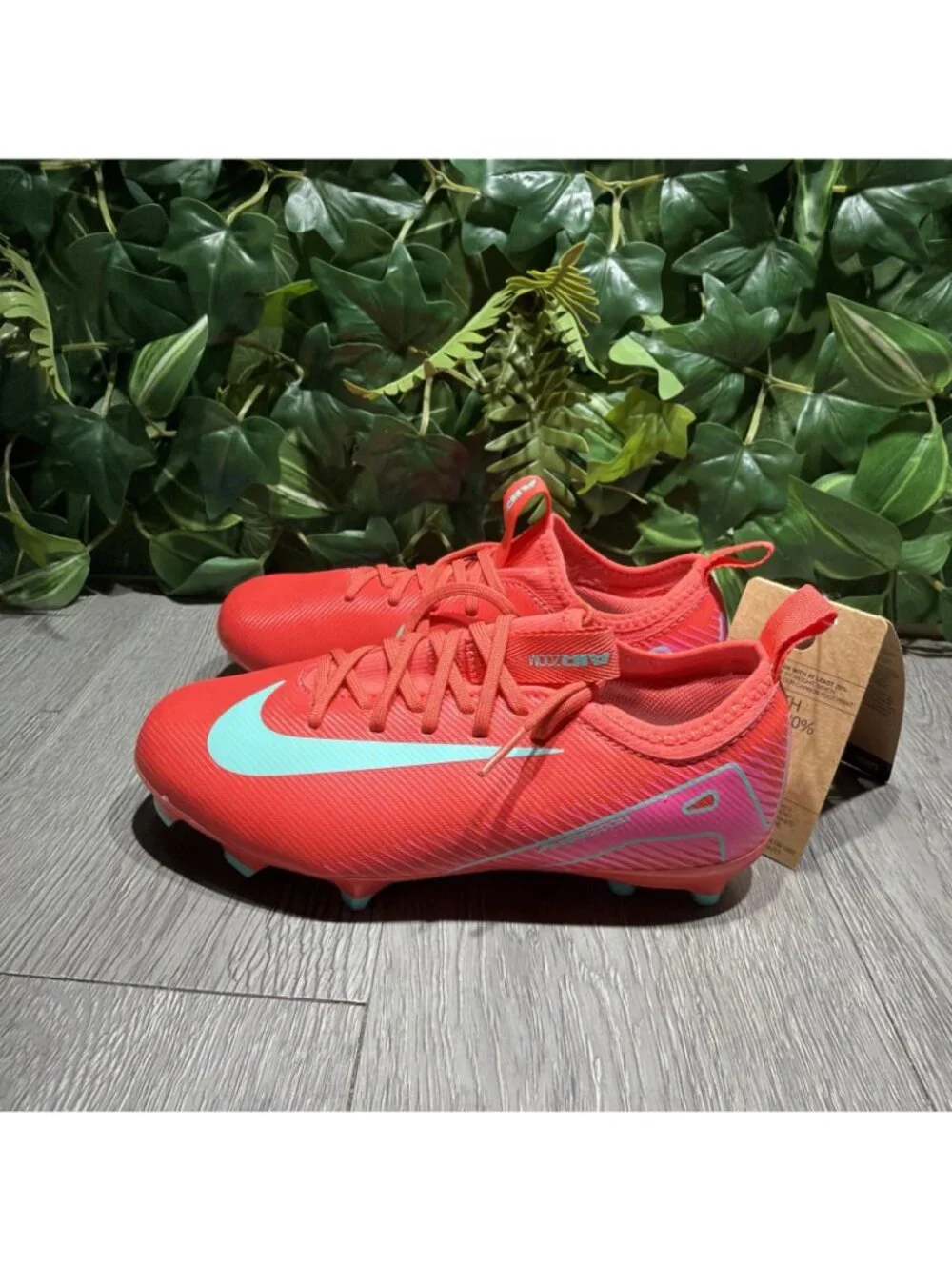 Nike Jr Zoom Vapor 16 Academy FG/MG. FQ8392-800. Size 1.5 Y
